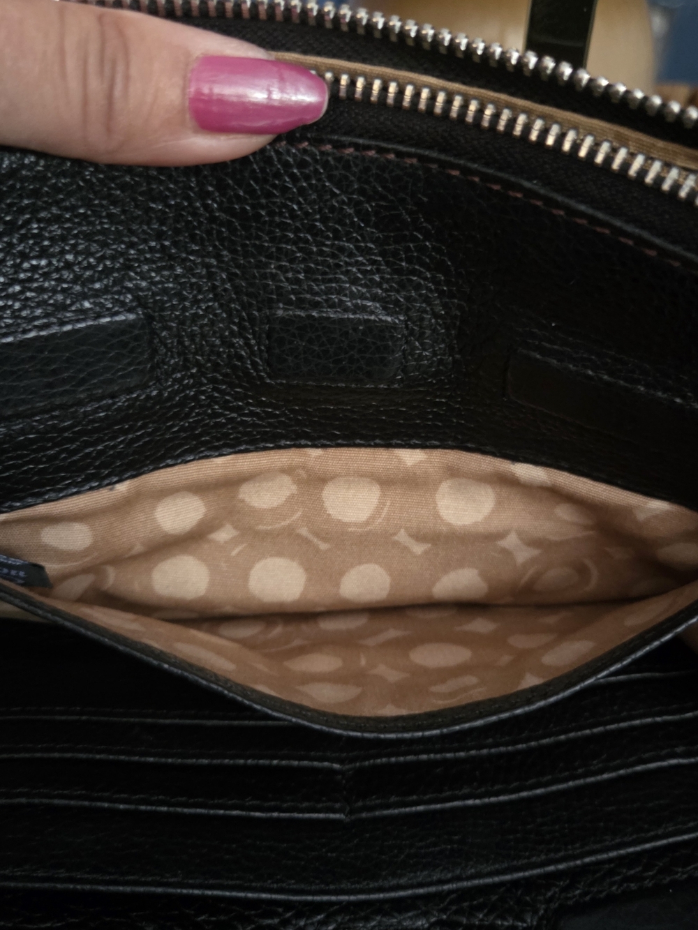 LOW START Brighton Black Leather Wallet Crossbody Organizer Bag Silver Medallion - Picture 10 of 16